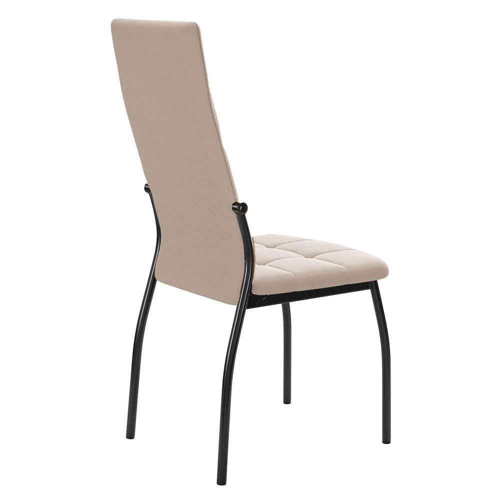Бежевый мягкий стул на черных металлических ножках (арт. М3635)
