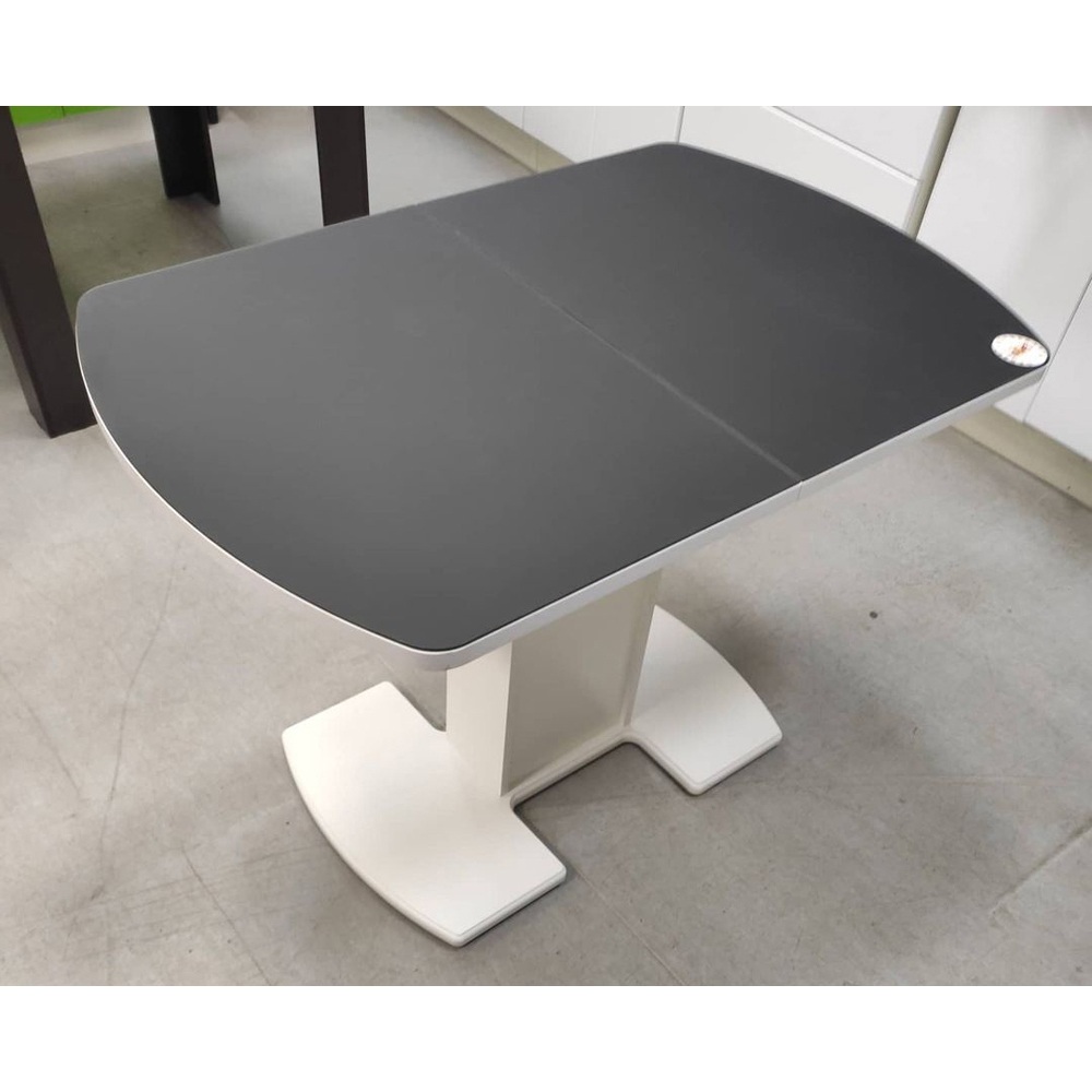 Стол с матовой серой столешницей, стеклянный 110х70 см. (арт. М4562)