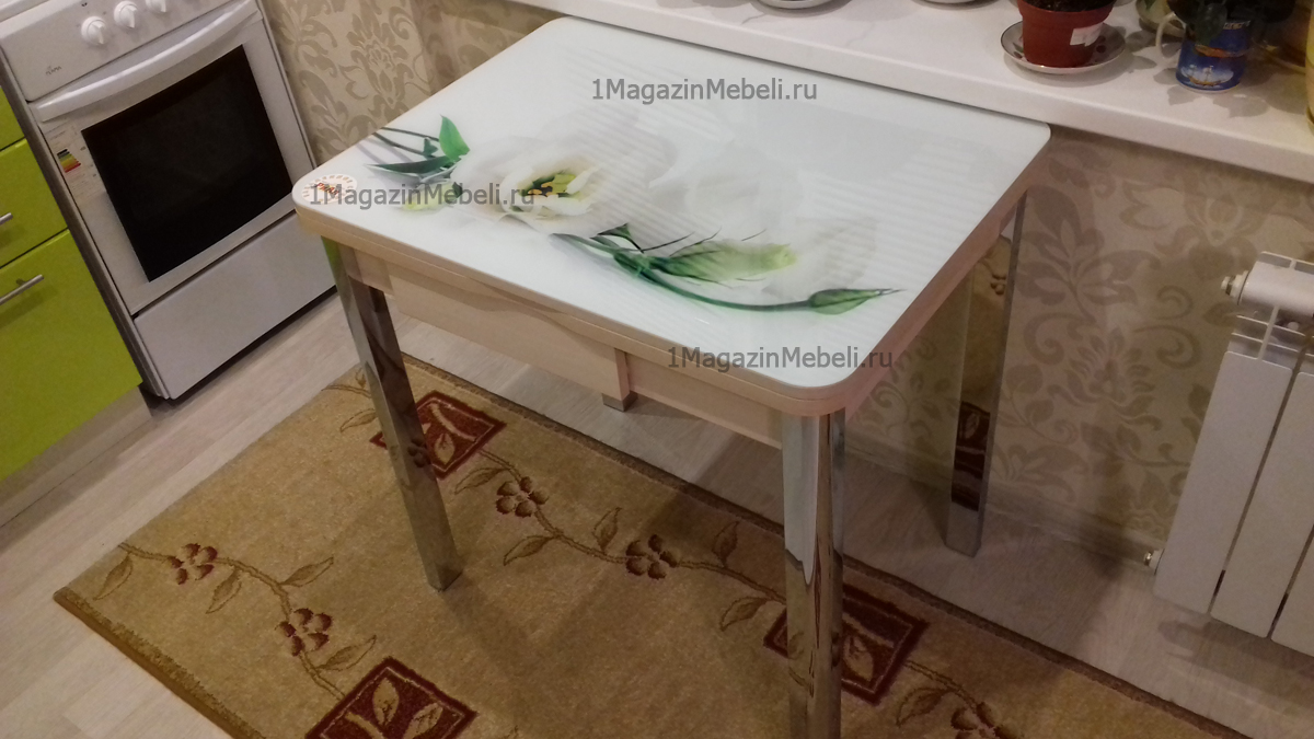Маленький кухонный стол с ящиком и фотографией цветка 80х60 см. (арт. М4312)